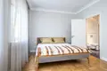 Apartamento 2 habitaciones 82 m² en Varsovia, Polonia