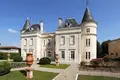 Castle 400 m² Cognac-la-Foret, France