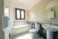 Вилла 4 комнаты 251 м², Кипр