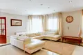 6-Schlafzimmer-Villa 700 m² Benidorm, Spanien