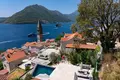 7 bedroom villa 258 m² Perast, Montenegro