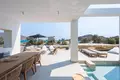 6-Zimmer-Villa 1 000 m² Piso Livadi, Griechenland