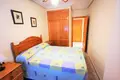 Apartamenty wielopoziomowe 3 pokoi 130 m² Torrevieja, Hiszpania