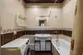 Mieszkanie 2 pokoi 68 m² Mińsk, Białoruś