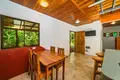 Maison 2 chambres  Veintisiete de Abril, Costa Rica