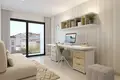 2 bedroom penthouse 137 m² Alicante, Spain
