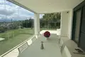 4-Schlafzimmer-Villa 760 m² Malaga, Spanien