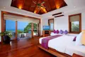 villa de 5 dormitorios 1 550 m² Phuket, Tailandia