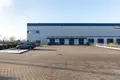 Propiedad comercial 1 habitación 2 000 m² en Oltarzew, Polonia