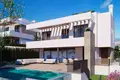 3-Schlafzimmer-Villa 469 m² Estepona, Spanien