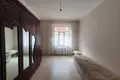 Kvartira 3 xonalar 75 m² Samarqandda