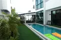 villa de 3 chambres 200 m² Rawai, Thaïlande