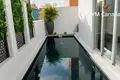 5-Schlafzimmer-Villa 350 m² Adeje, Spanien
