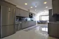 Mieszkanie 5 pokojów 260 m² Mediterranean Region, Turcja
