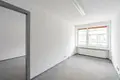 Gewerbefläche 25 m² in Posen, Polen