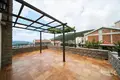 Villa de 4 dormitorios 495 m² Budva, Montenegro