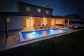 Villa 2 Schlafzimmer 127 m² Rovinj, Kroatien