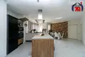 Casa de campo 348 m² Borovlyany, Bielorrusia