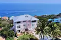 Дом 7 спален 604 м² West Bay, Гондурас