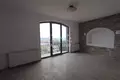 Haus 4 Zimmer 230 m² Becici, Montenegro