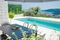 Villa 2 Schlafzimmer 160 m² Becici, Montenegro