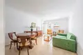 Квартира 2 спальни 100 м² Эстепона, Испания
