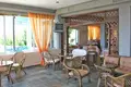Hotel 850 m² in Epanochori, Greece