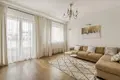 Commercial property 2 rooms 64 m² in Warsaw, Poland