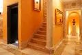 Villa 24 Zimmer 1 260 m² Perugia, Italien