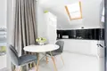 Mieszkanie 4 pokoi 61 m² Warszawa, Polska