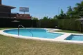 Villa de 4 dormitorios 268 m² Muchamiel, España