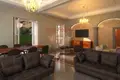 4 bedroom apartment 350 m² Como, Italy