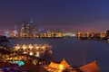 Kompleks mieszkalny Luxury penthouses in a prestigious beachfront complex, Palm Jumeirah, Dubai, UAE