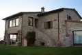 Villa 45 habitaciones  Perugia, Italia