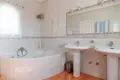 2 bedroom house  Manilva, Spain