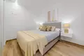 2 bedroom penthouse 99 m² Los Alcazares, Spain
