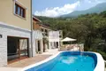 Villa 6 habitaciones 650 m² Przno, Montenegro