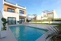 Villa de tres dormitorios 138 m² Benijófar, España