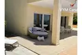 Villa de tres dormitorios 389 m² Alicante, Španjolska