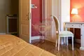 Hotel 1 050 m² in Livorno, Italy