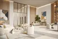 Complexe résidentiel New Odessa Residence with a swimming pool, tennis courts and lounge areas 5 minutes away from the park, Town Square, Dubai, UAE