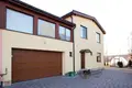 Adosado 5 habitaciones 250 m² Valmiera, Letonia