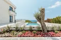 5 bedroom villa 318 m² Katun Rezevici, Montenegro