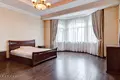 Ferienhaus 4 Schlafzimmer 700 m² Nemchinovka, Russland