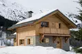 Chalet 4 bedrooms  in Les Allues, France
