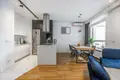 Mieszkanie 3 pokoi 76 m² Warszawa, Polska