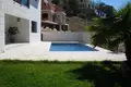 Villa de 4 dormitorios 420 m² Campello, España