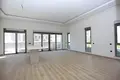 4 bedroom Villa 279 m² Aksu, Turkey