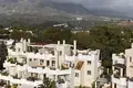 Mieszkanie 3 pokoi 160 m² Marbella, Hiszpania