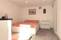 4-Schlafzimmer-Villa 198 m² Calp, Spanien